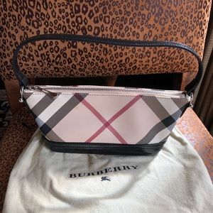 Burberry small nova check shoulder bag
